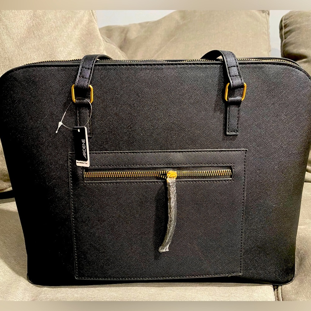 Ardene Shoulder Bag